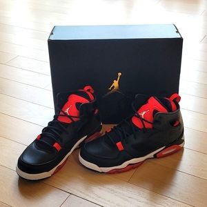 Jordan Flight Club '91 black, red and white